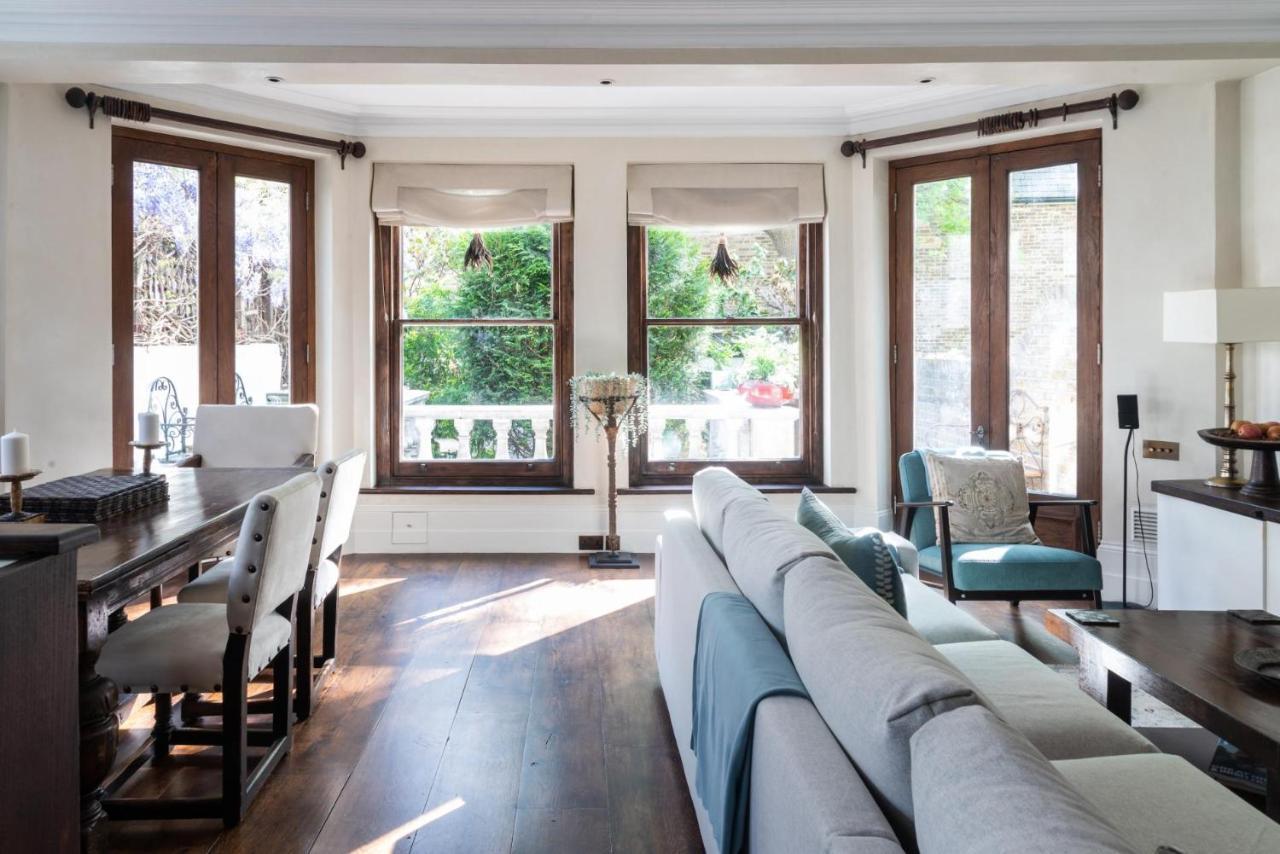 A Chelsea Retreat - 2 Bedroom With Garden And Parking Лондон Экстерьер фото